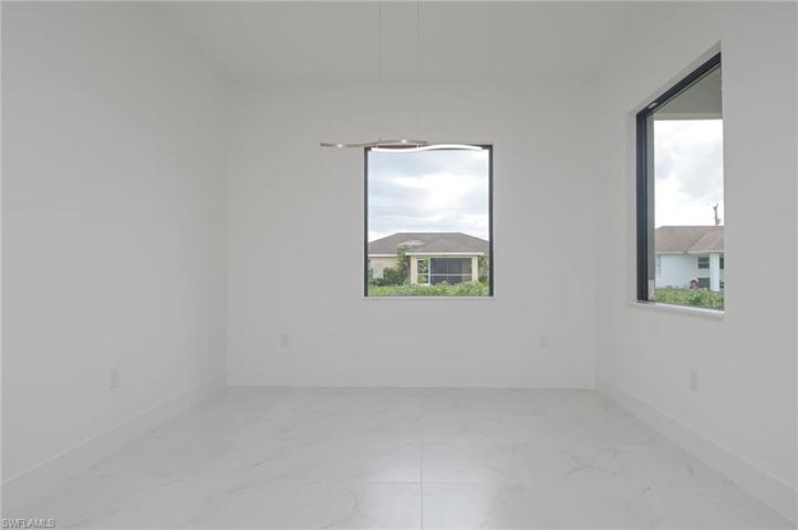 3303  21st SW ST, Lehigh Acres, FL 33976