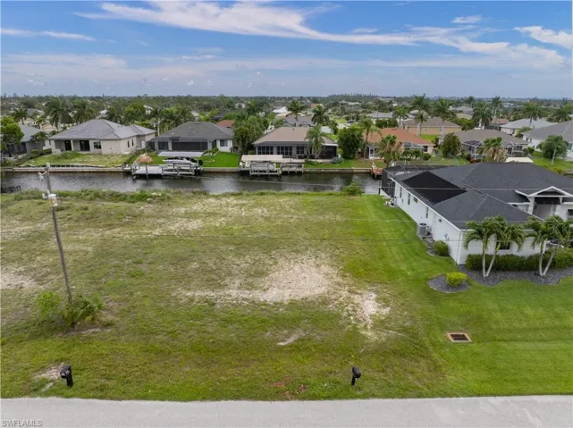2517 Sw 30th Ter, Cape Coral, Florida 33914