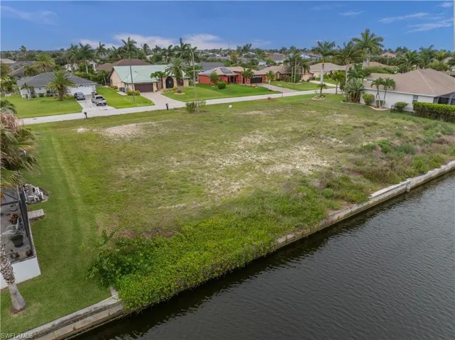 2517 Sw 30th Ter, Cape Coral, Florida 33914