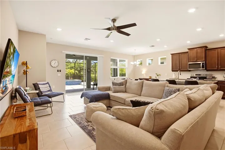 844 Heather Lake Ave, Cape Coral, Florida 33993