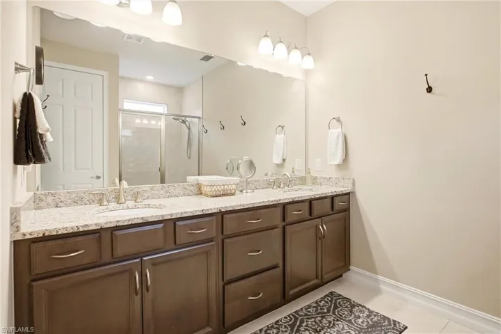 844 Heather Lake Ave, Cape Coral, Florida 33993
