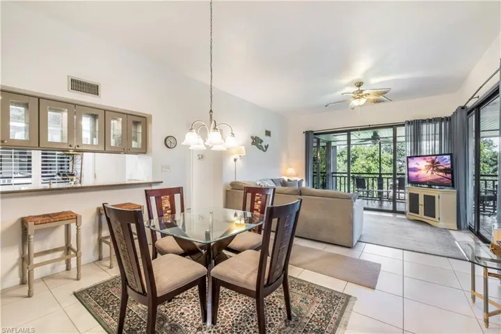 Dining / Living Room