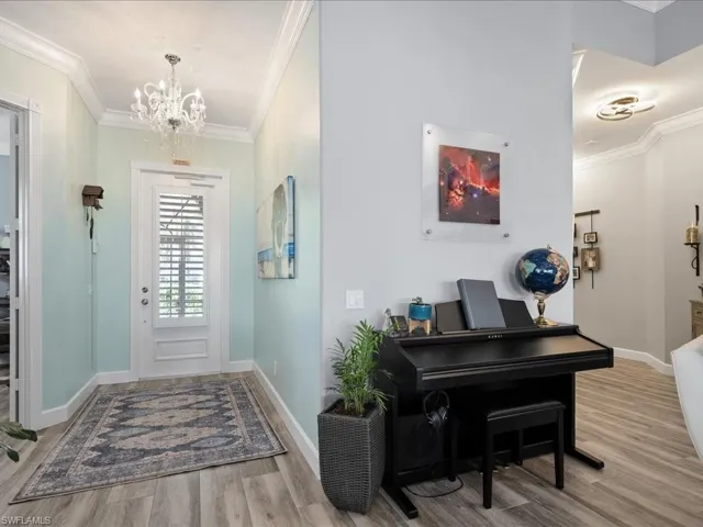 7654  Hernando  CT, Naples, FL 34114
