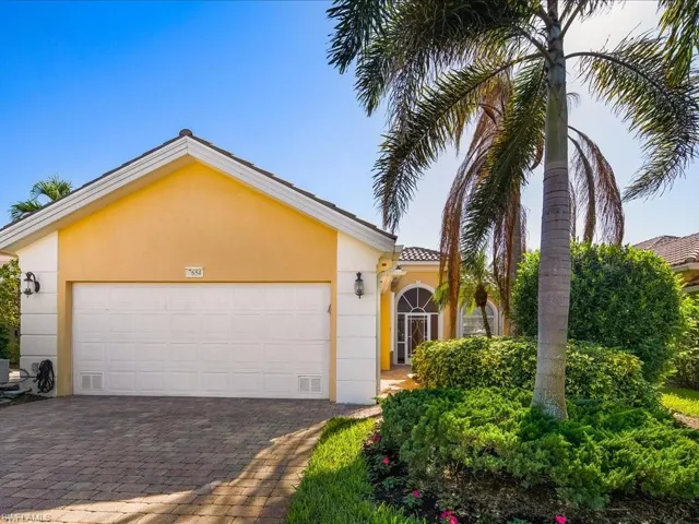7654  Hernando  CT, Naples, FL 34114