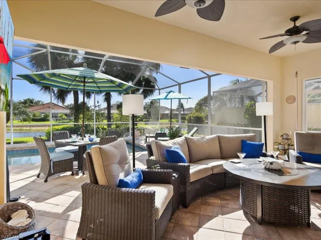 7654  Hernando  CT, Naples, FL 34114