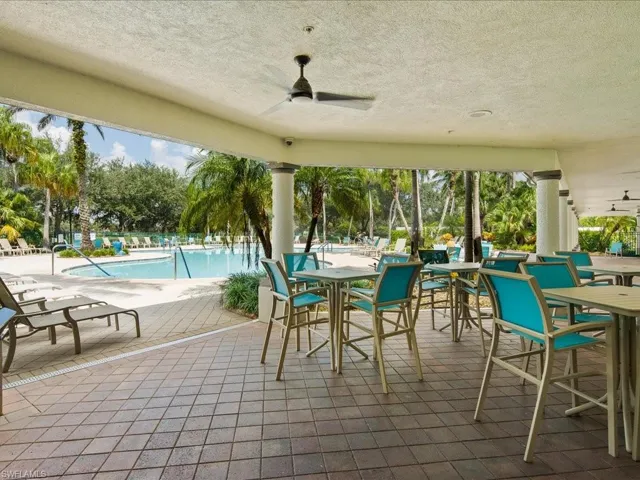 7654  Hernando  CT, Naples, FL 34114