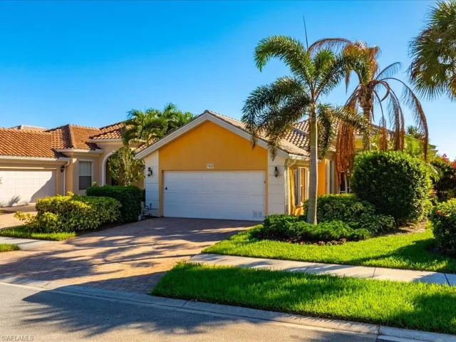 7654  Hernando  CT, Naples, FL 34114
