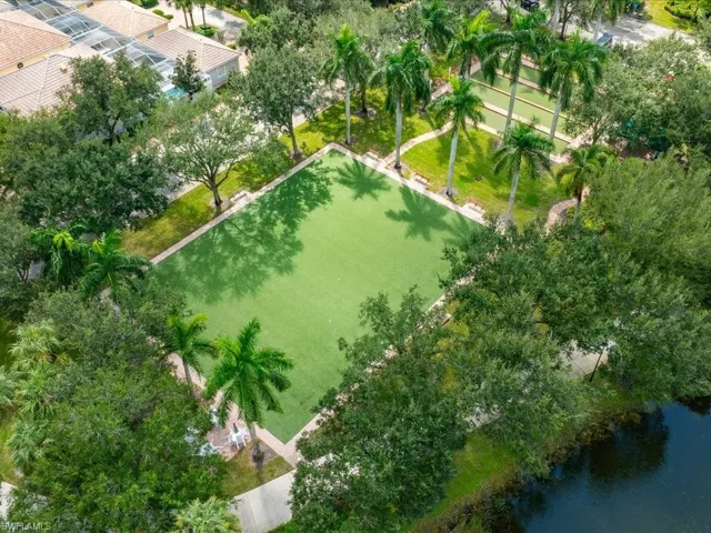 7654  Hernando  CT, Naples, FL 34114