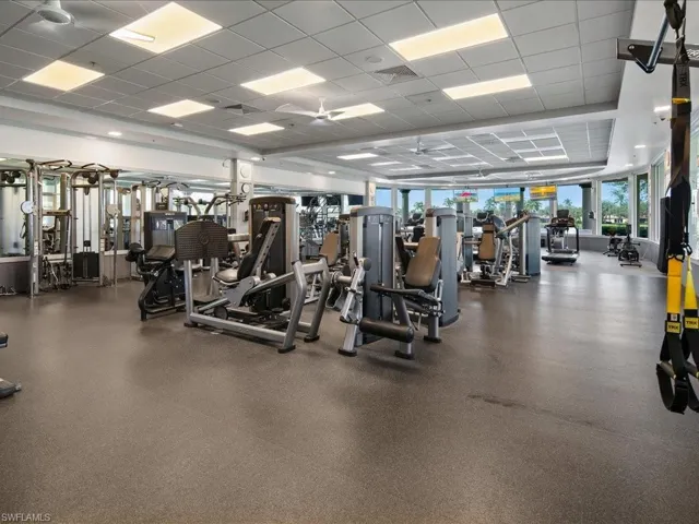 7654  Hernando  CT, Naples, FL 34114