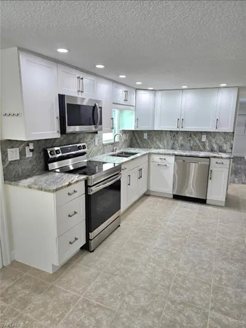 1130  Patterson  RD, Cape Coral, FL 33909