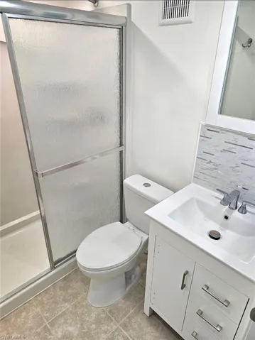 1130  Patterson  RD, Cape Coral, FL 33909