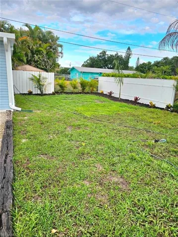 1130  Patterson  RD, Cape Coral, FL 33909
