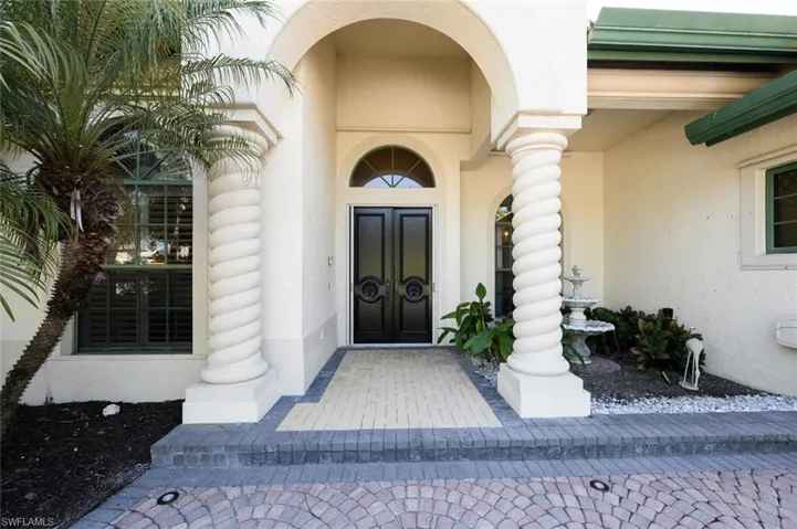 Grand Front entryway