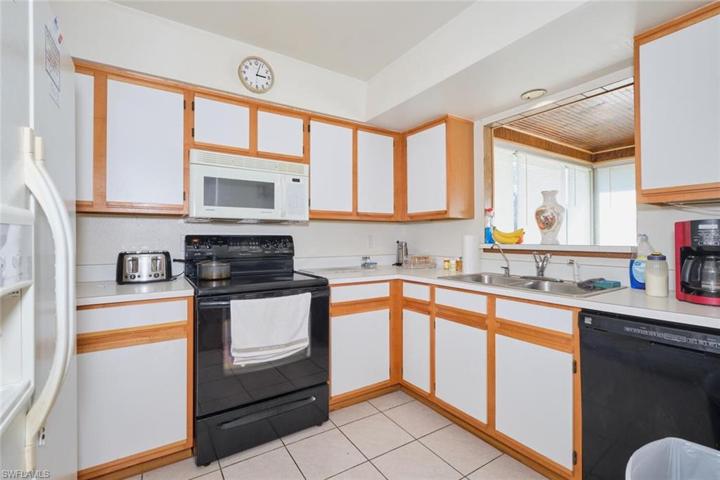 5849  Millay  CT, North Fort Myers, FL 33903