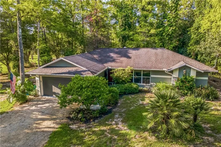 1440  14th NE AVE, Naples, FL 34120