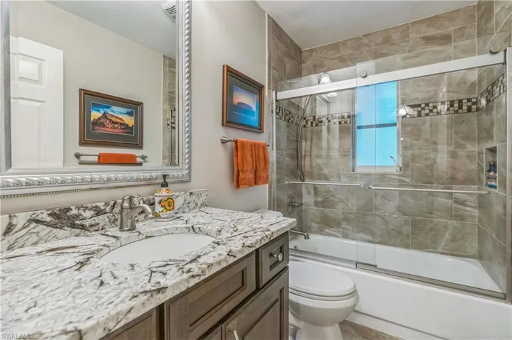 1440  14th NE AVE, Naples, FL 34120