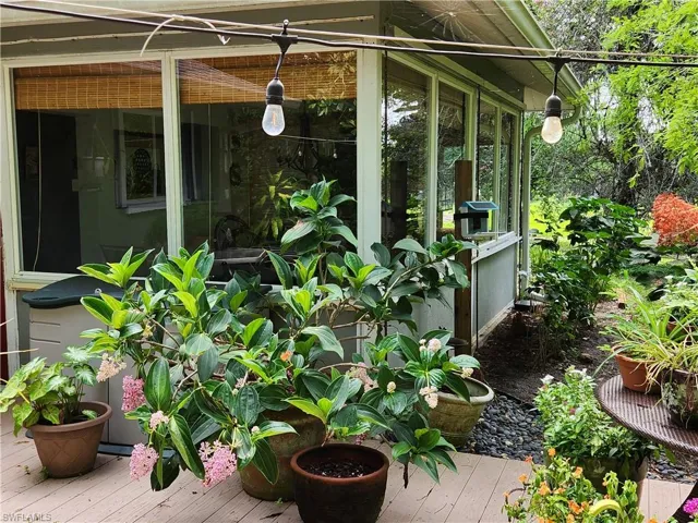 1440  14th NE AVE, Naples, FL 34120
