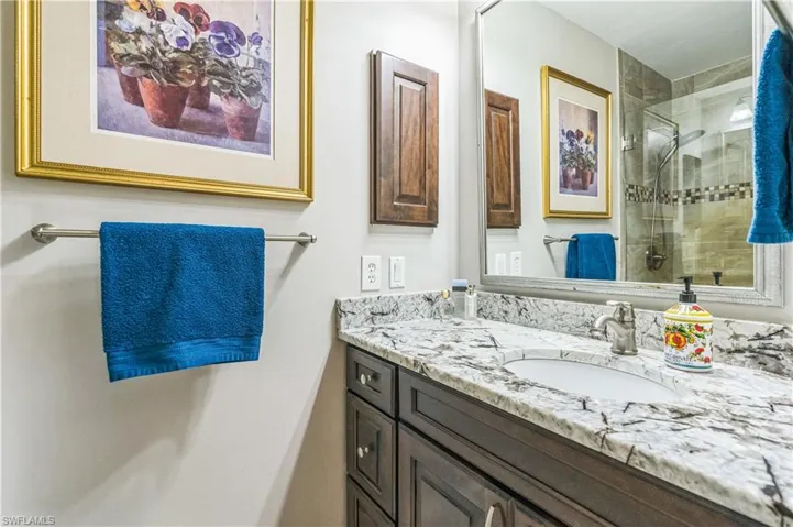 1440  14th NE AVE, Naples, FL 34120