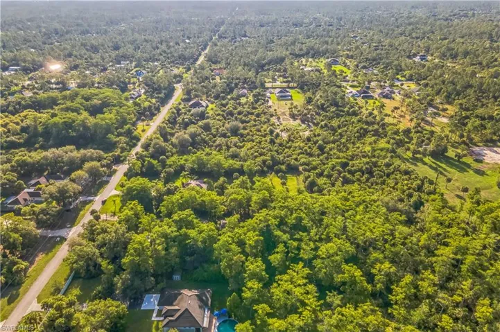 1440  14th NE AVE, Naples, FL 34120