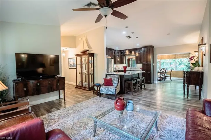 1440  14th NE AVE, Naples, FL 34120