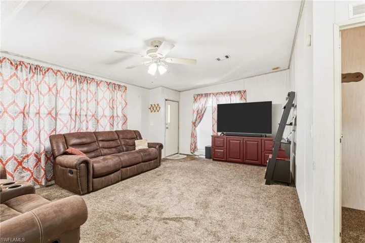 1586 Ne Grapefruit St, Arcadia, Florida 34266