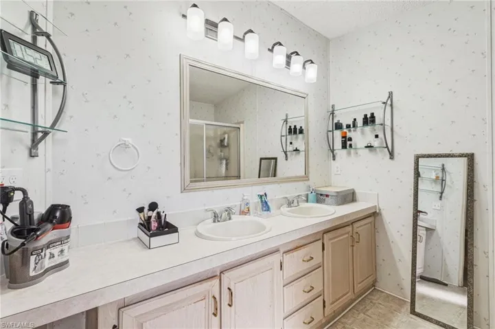 1586 Ne Grapefruit St, Arcadia, Florida 34266