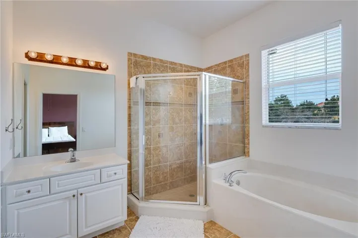 16217 Via Solera Cir 102, Fort Myers, Florida 33908