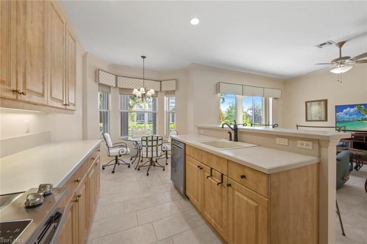Kitchen looking towards breakfast nook