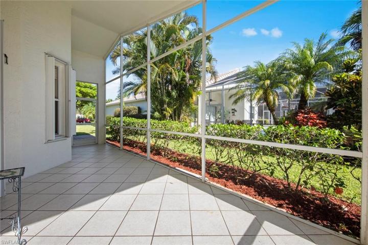 Covered lanai looking to left