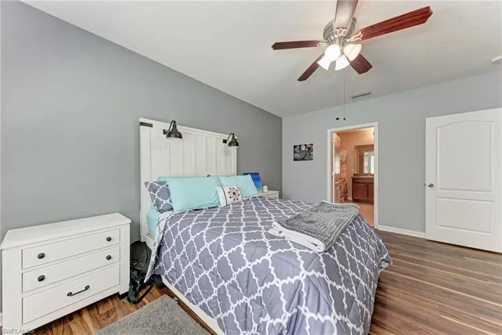 5809 71st St E, Palmetto, Florida 34221