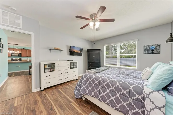 5809 71st St E, Palmetto, Florida 34221
