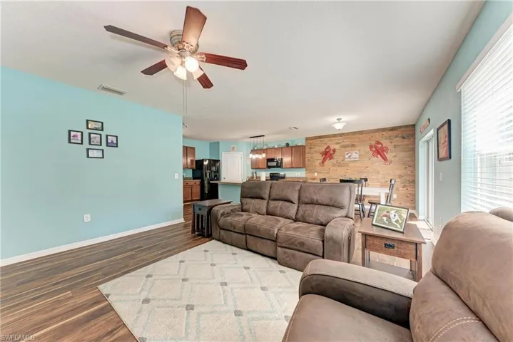 5809 71st St E, Palmetto, Florida 34221