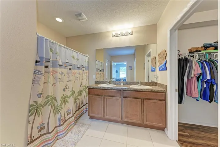 5809 71st St E, Palmetto, Florida 34221