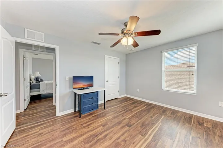5809 71st St E, Palmetto, Florida 34221