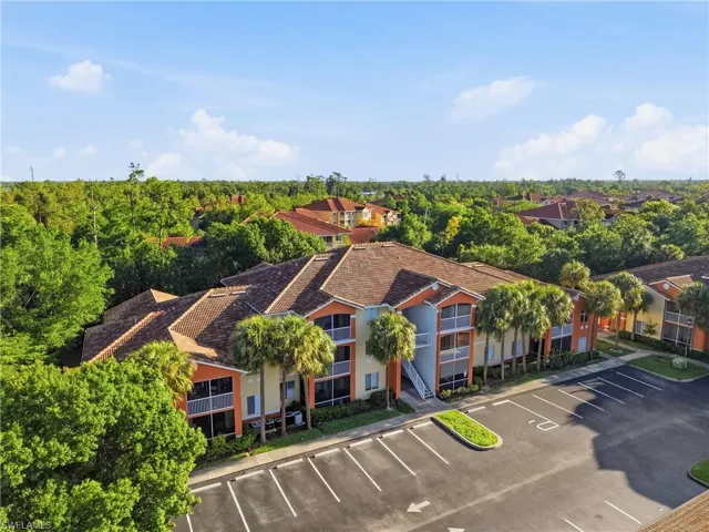 6321 Aragon Way 306, Fort Myers, Florida 33966