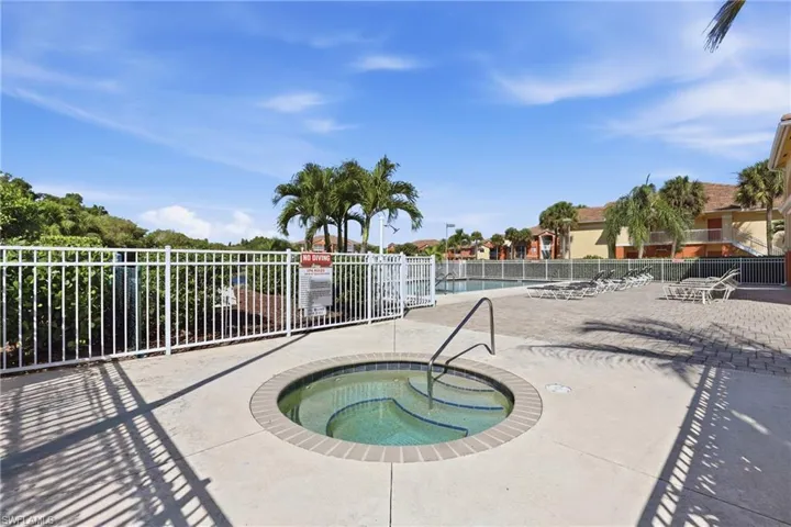 6321 Aragon Way 306, Fort Myers, Florida 33966
