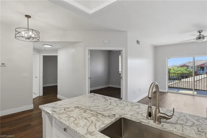 6321 Aragon Way 306, Fort Myers, Florida 33966