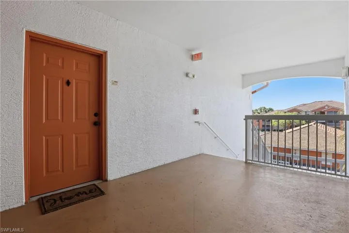 6321 Aragon Way 306, Fort Myers, Florida 33966