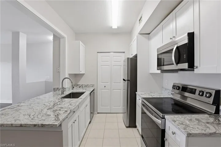6321 Aragon Way 306, Fort Myers, Florida 33966