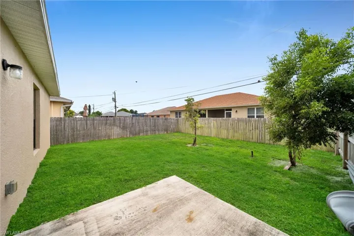 532 Hancock Bridge Pkwy, Cape Coral, Florida 33990