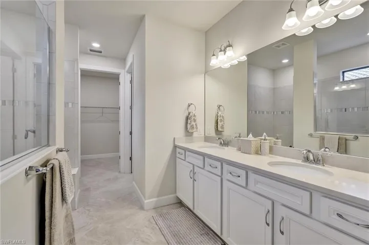 6820 Winding Cypress Dr, Naples, Florida 34114
