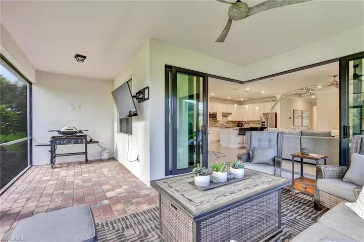 6820 Winding Cypress Dr, Naples, Florida 34114