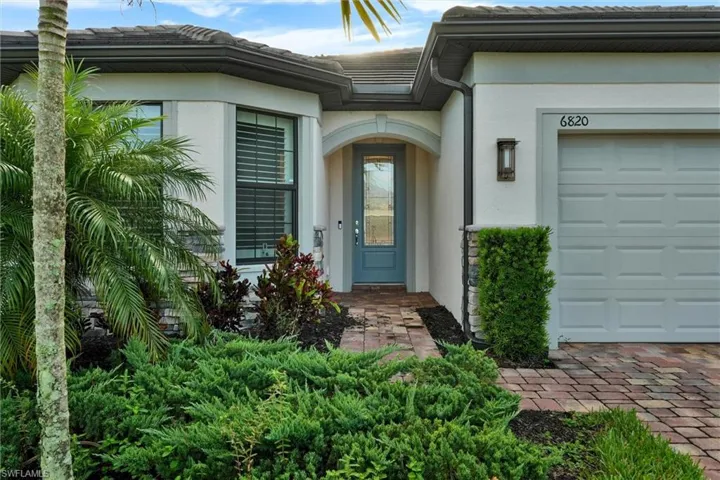 6820 Winding Cypress Dr, Naples, Florida 34114