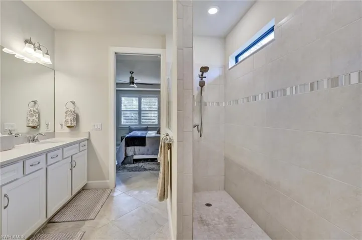 6820 Winding Cypress Dr, Naples, Florida 34114