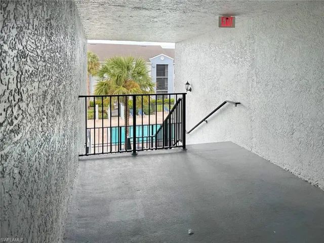 13621  Eagle Ridge  DR, Fort Myers, FL 33912