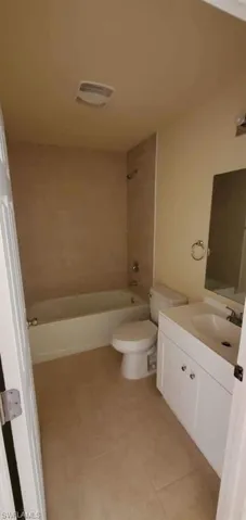 811 Se 24th Ave, Cape Coral, Florida 33990