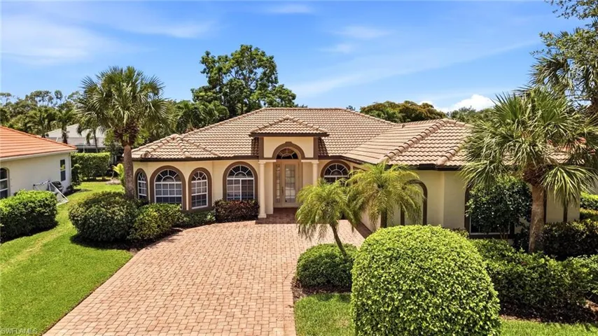 3951 Ruxton Rd, Naples, Florida 34116