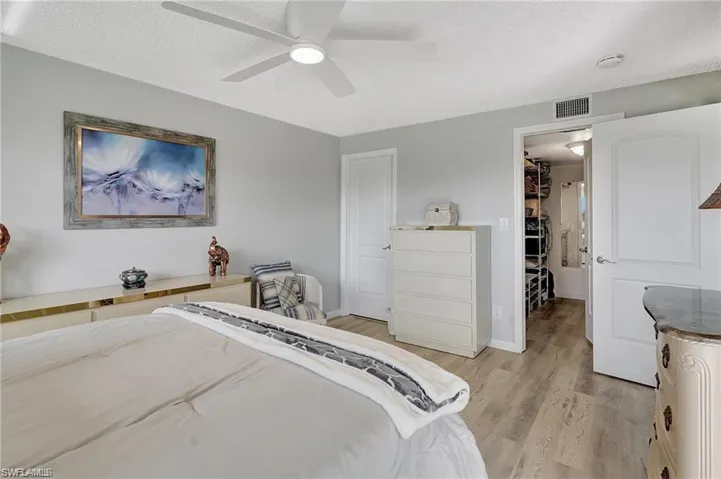 5515  Rattlesnake Hammock  RD, Naples, FL 34113