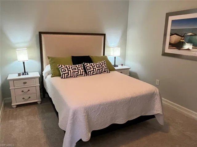 9113  Michael  CIR, Naples, FL 34113