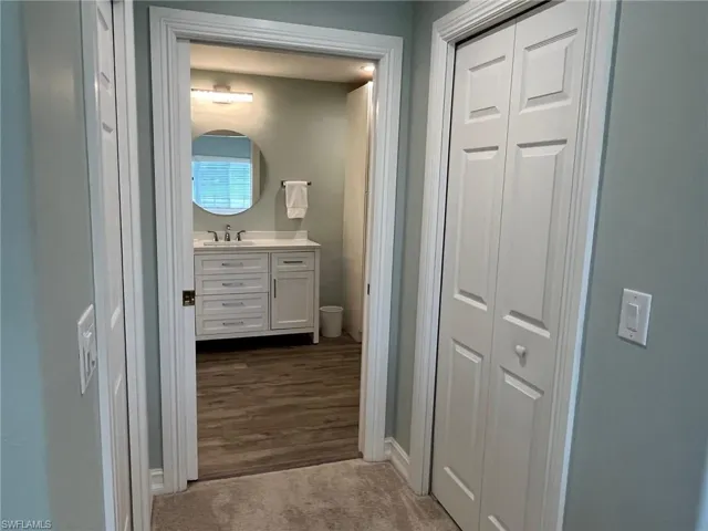 9113  Michael  CIR, Naples, FL 34113